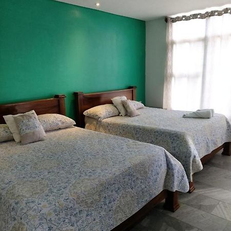 Pura Vida Apartments Quepos Esterno foto
